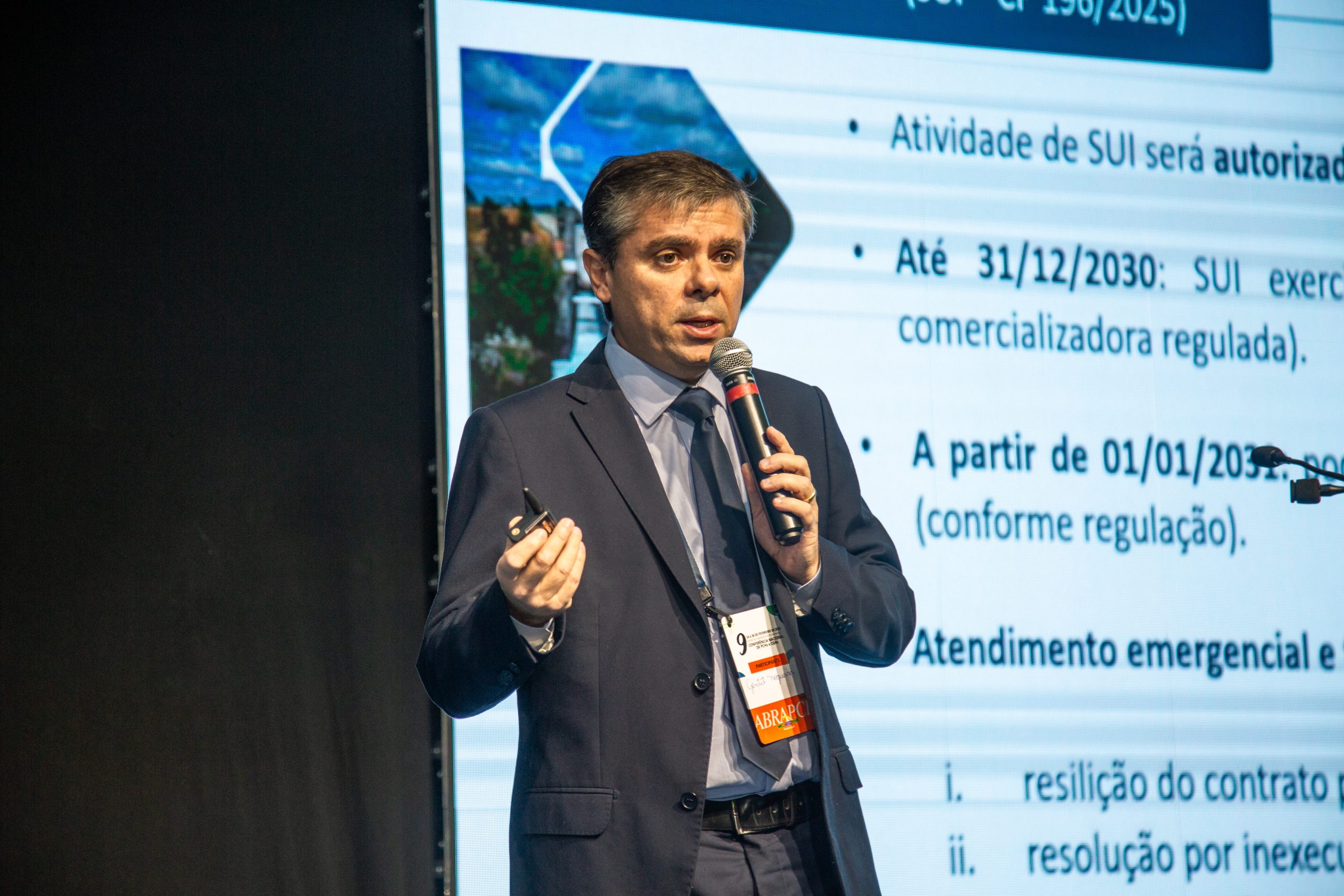 Diretor da Aneel, Gentil Nogueira, fala sobre os atributos das PCHs e CGHs para o setor elétrico, durante a 9ª Conferência Nacional de PCHs e CGHs, da Abrapch